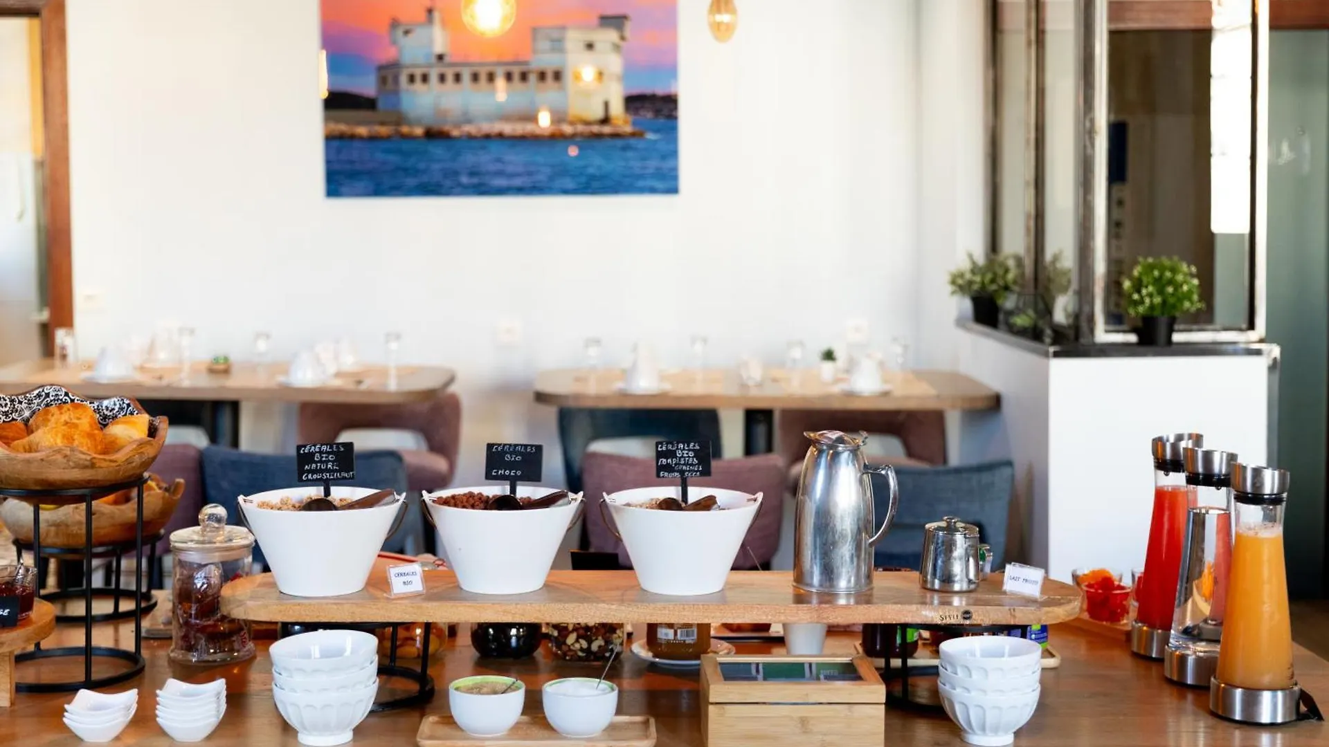 Grand Hotel De La Gare Toulon - Boutique Hotel