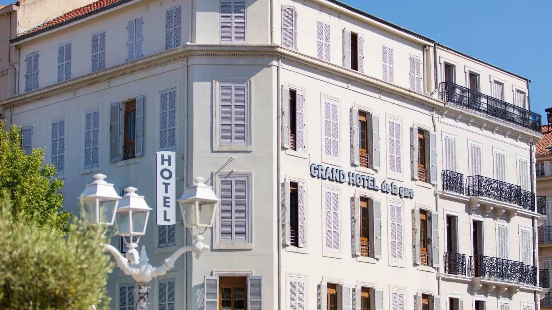 ***  Grand Hotel De La Gare Toulon - Boutique Hotel Francia