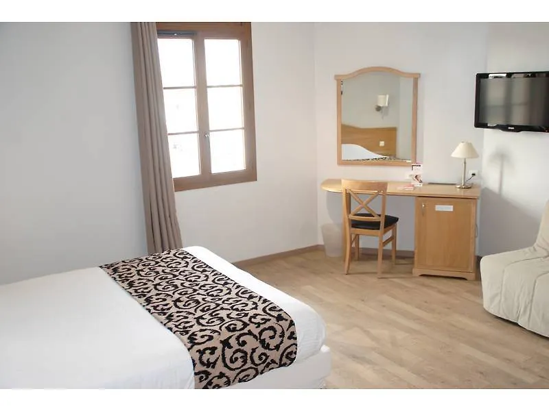 Grand Hotel De La Gare Toulon - Boutique Hotel 3*,  France