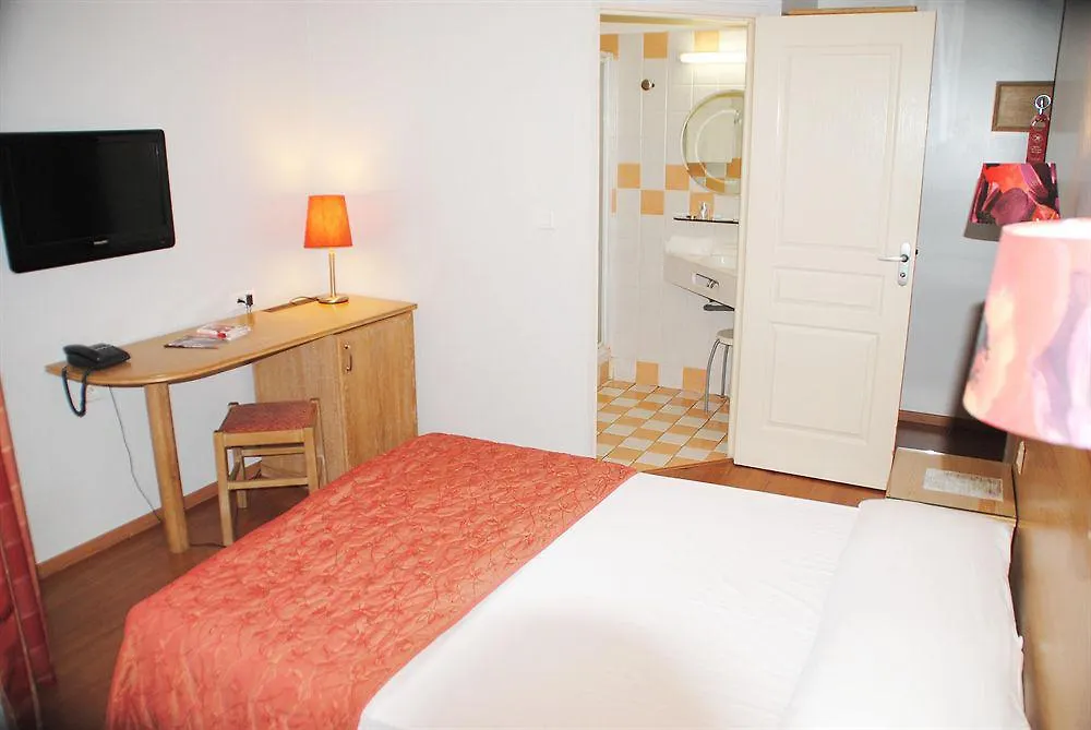 ***  Grand Hotel De La Gare Toulon - Boutique Hotel Франция